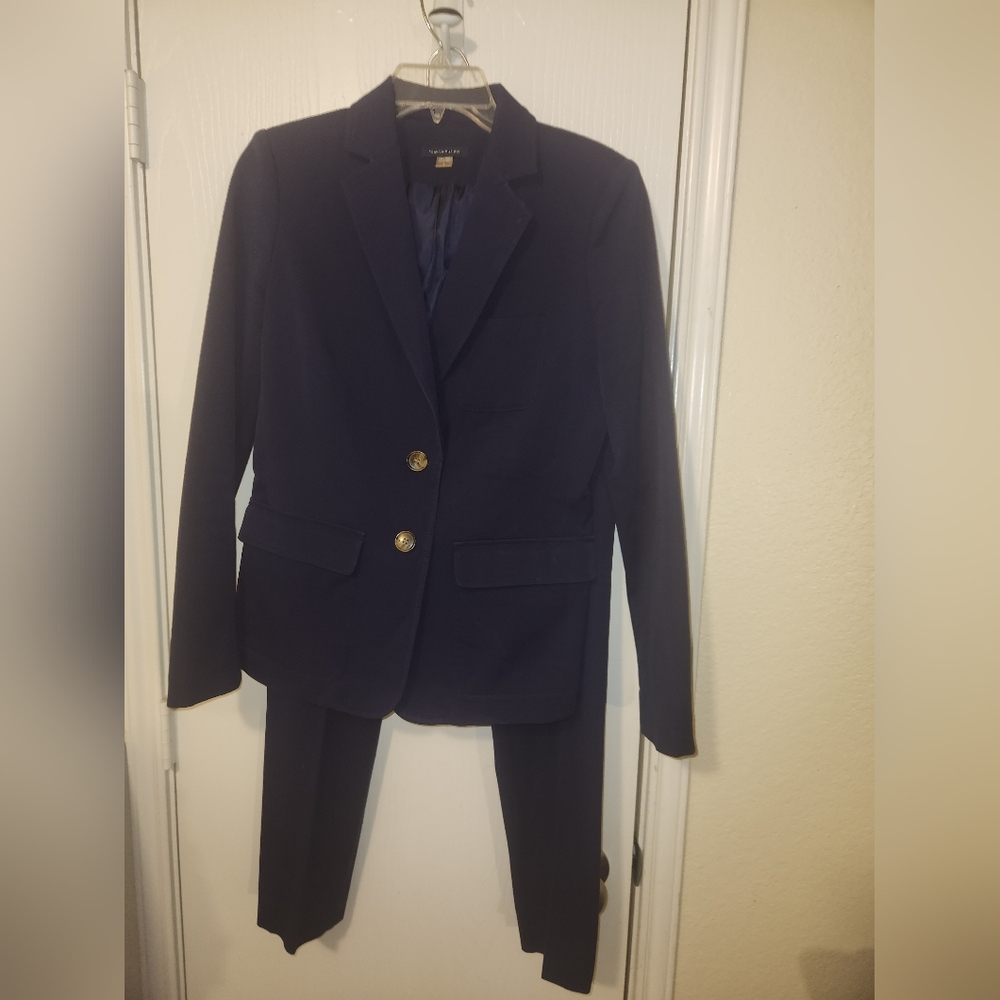 Tommy Hilfiger Navy Blazer with Gold Accents